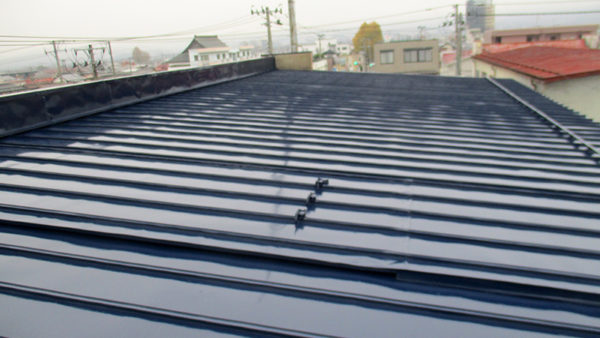 北上市　企業屋根塗替え工事